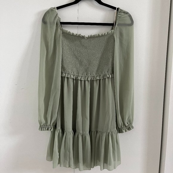 Aritzia Wilfred Tempest Dress - color: Pastel Sage Green - Picture 4 of 4